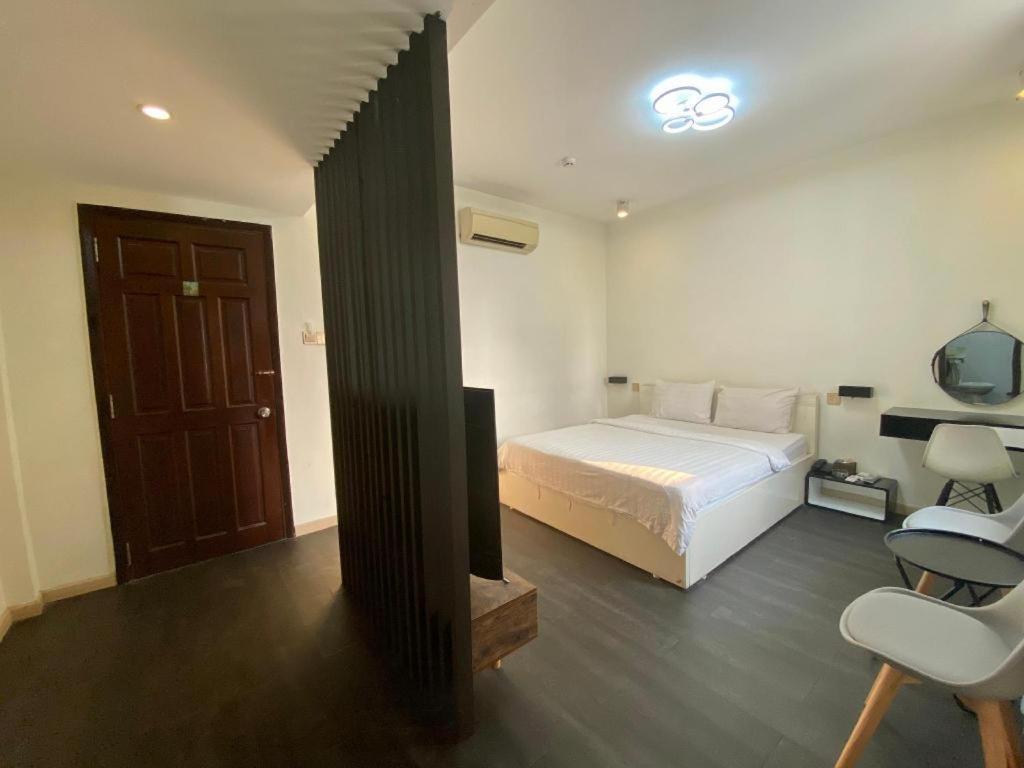 Amura Hotel Thu Duc Ho Chi Minh City Exterior photo
